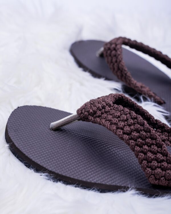 Ecofeet TerraBrown Flips - Image 3