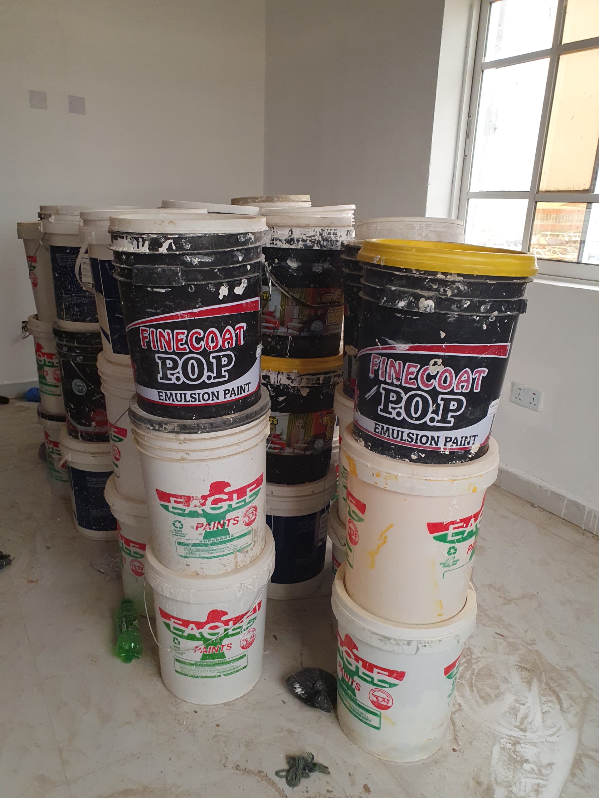 PLASTIC PAINT RUBBERS (5L) 21 PIECES