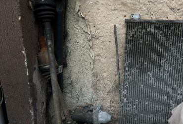 Scrap car metal parts